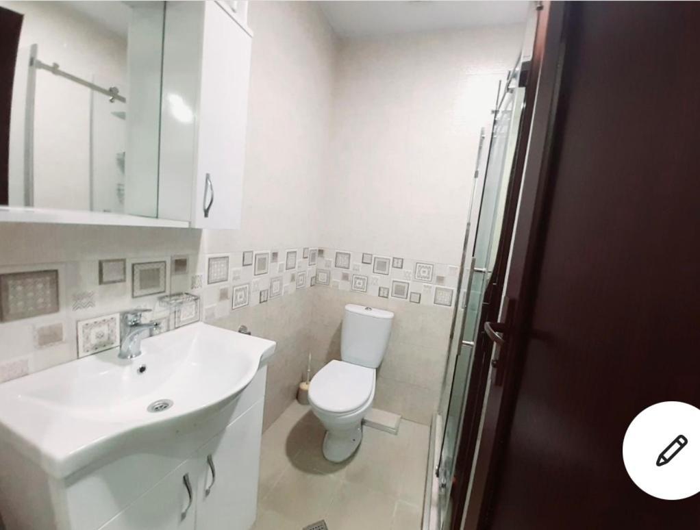Bn Apartmen'T Apartment Batumi Exterior photo